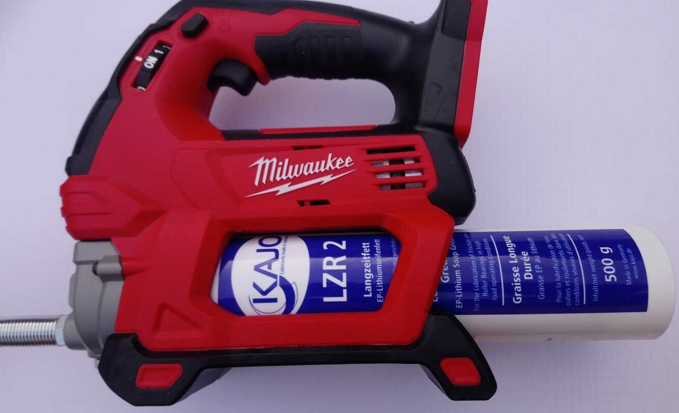 Adapter Akkufettpresse Fettkartusche Makita Milwaukee Dewalt Würth Berner